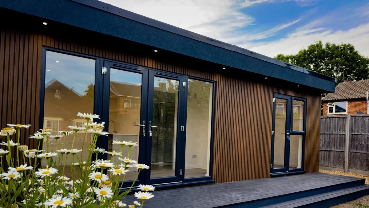 Bespoke Granny Annexe in Cheshunt
