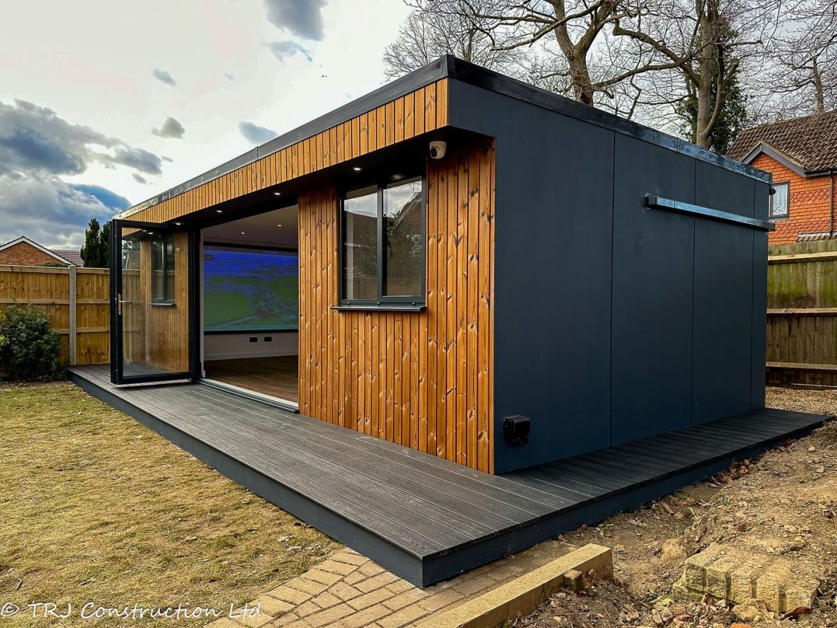 Annexe; garden room; garden rooms; granny annexe; home gym; personal gym room; sip panels; MyGrannyAnnexe;