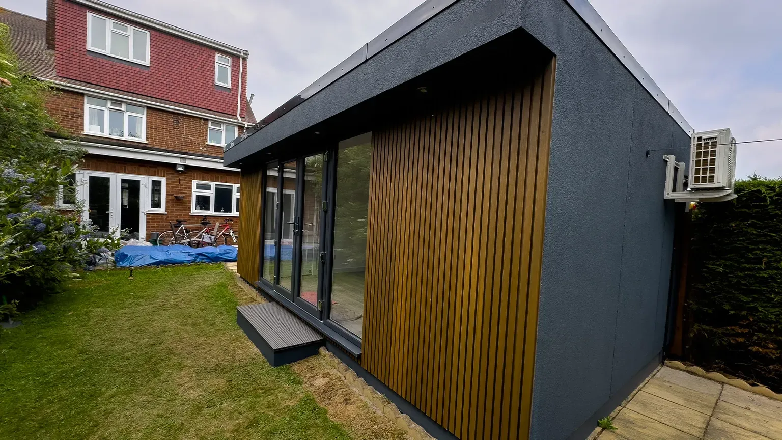 insulated SIP garden room workspace by MyGrannyAnnexe